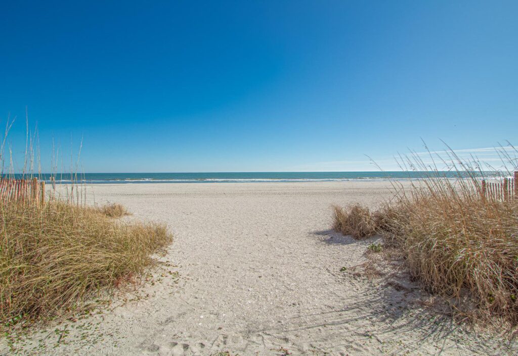Oceanfront walkway to the beach