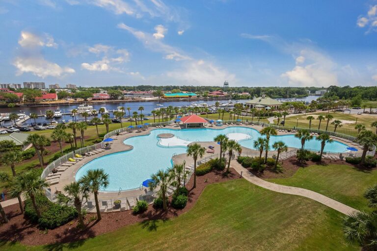 barefoot north tower ourdoor pool 1.jpg
