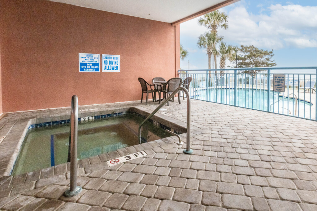 Roxanne Towers roxanne tower hot tub